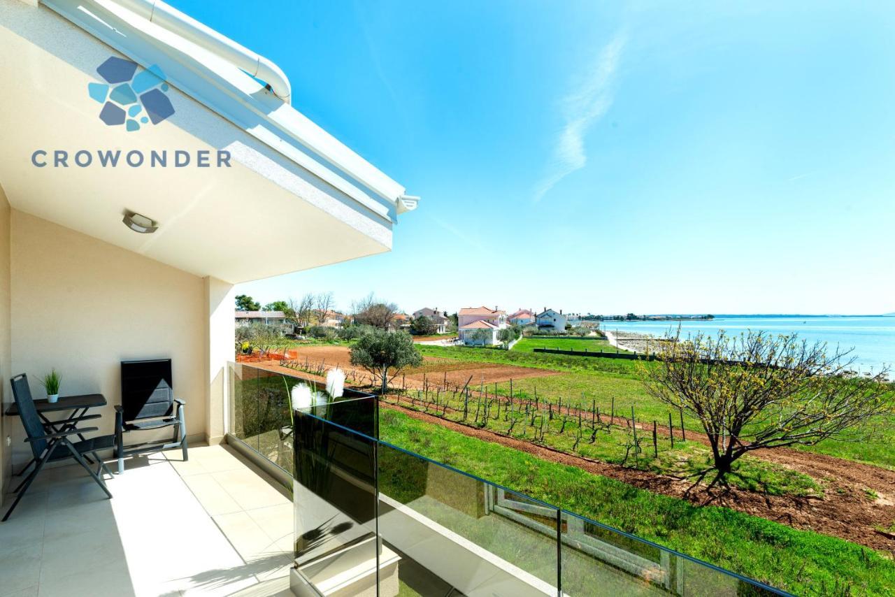 Beachfront Reiterer Villa V2 With Seaview 30 Meters From The Beach - Crowonder Luxury Rent Privlaka  Exterior photo